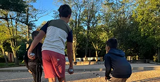 ecole-de-petanque_joueurs_charnay-petanque École de pétanque Charnay Pétanque jeunes boulistes